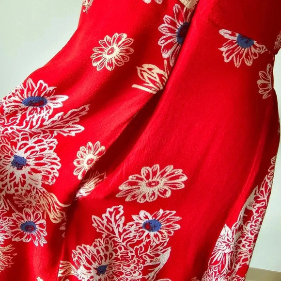 Free People Size XS Hawaiin printed v neck fit and Flare  viscose dress pocke… - Picture 3 of 11